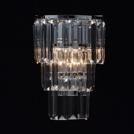 Настенный светильник MW-Light Аделард 642022601 (220V, хрусталь)