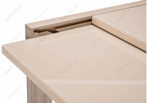 Стеклянный стол Woodville Джендри капучино / ясень шимо светлый 462095