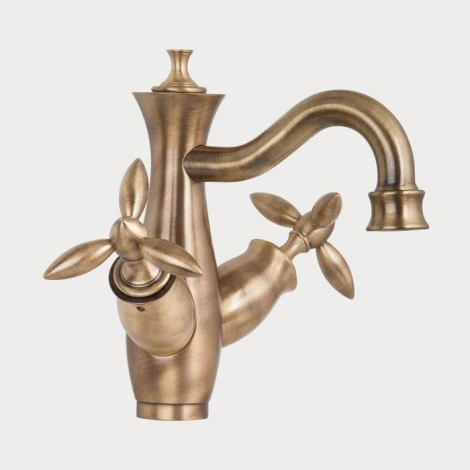 Смеситель Gattoni Timor 18300V0 для раковины