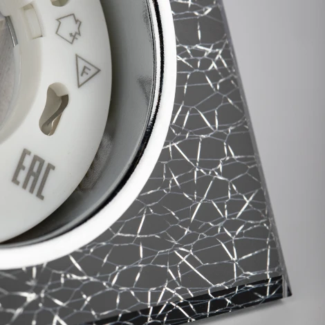 Встраиваемый точечный светильник ЭРА DK LD50 WH/BK (220V)