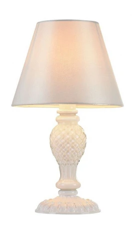 Интерьерная настольная лампа Maytoni Contrast ARM220-11-W
