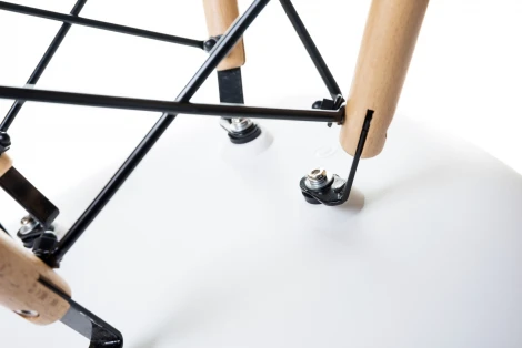 Стул обеденный DAW (ножки светлый бук, цвет сиденья белый)