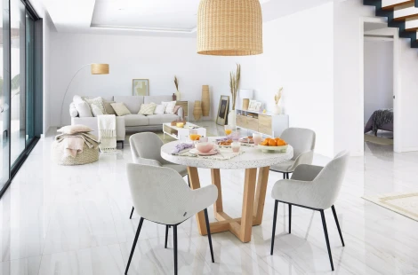 Обеденный стул La Forma (ex Julia Grup) Konna (Серый/ Пена,Пенополиуретан,Металл,Фанера,Сталь)