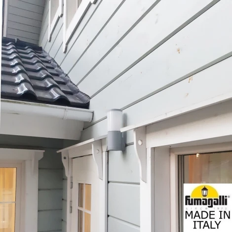 Настенный светильник уличный Fumagalli Amelia DR2.570.000.LYE27