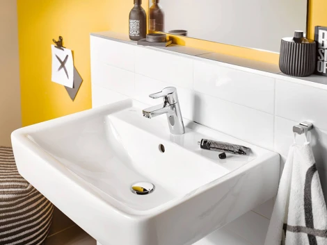 Смеситель Kludi Pure&Easy 372750565 для раковины, для безнапорных водонагревателей