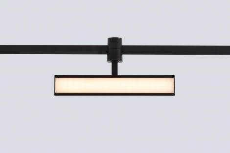 Трековый светильник светодиодный для гибкой магнитной системы Crystal Lux Trace 48V CLT 0.37 001 10W BL SMART