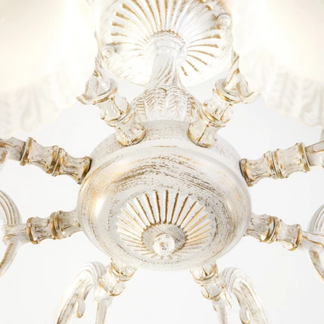 Потолочная люстра на штанге Eurosvet Campina 60107/8 белый с золотом (220V)