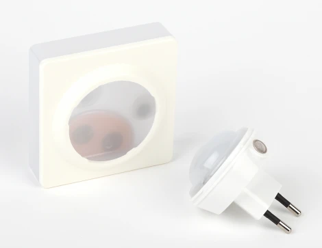 Ночник светодиодный с датчиком освещенности ЭРА NN-631 NN-631-LS-P