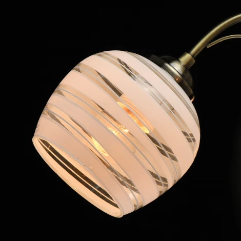 Потолочная люстра MW-Light Грация 677013005