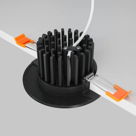 Встраиваемый светильник Zen 3000K 1x7Вт 75° LED Maytoni Technical DL038-2-L7B (220V)