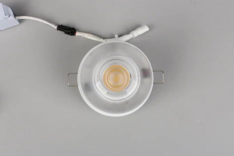 Встраиваемый точечный светильник Omnilux Mantova OML-103009-08 (LED, 220V, шар)