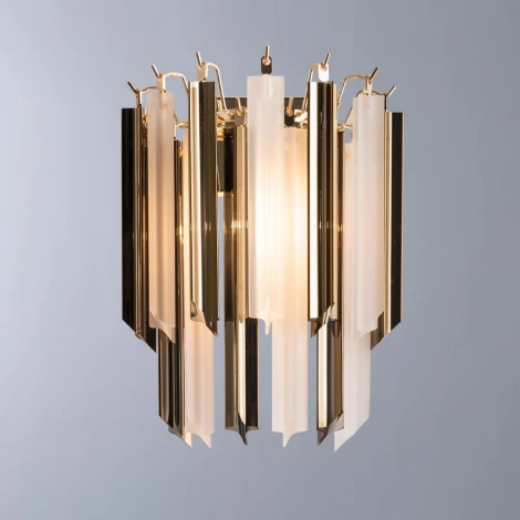 Настенный светильник Arte Lamp Frizzante 1681/01 AP-1 (220V)