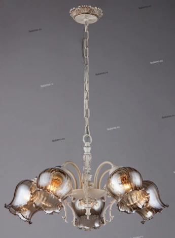 Подвесная люстра Maytoni Classic 5 ARM025-05-W