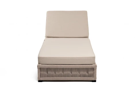 "Ривьера" шезлонг плетеный из роупа, каркас алюминий белый муар, роуп бежевый круглый, ткань бежевая 052 4SIS RIV-SH-001 W Mua beige(beige15052)