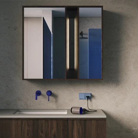 Накладка для розетки с заземлением защитными шторками и крышкой (деним) Voltum S70 VLS000815