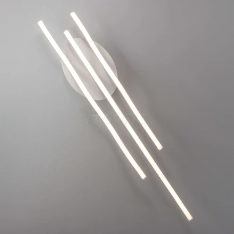 Настенно-потолочный светильник Eurosvet Gwen 90090/3 белый