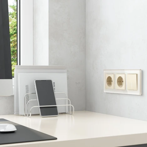 Выключатель одноклавишный с подсветкой (айвори матовый) Werkel W1110162 (a059279)