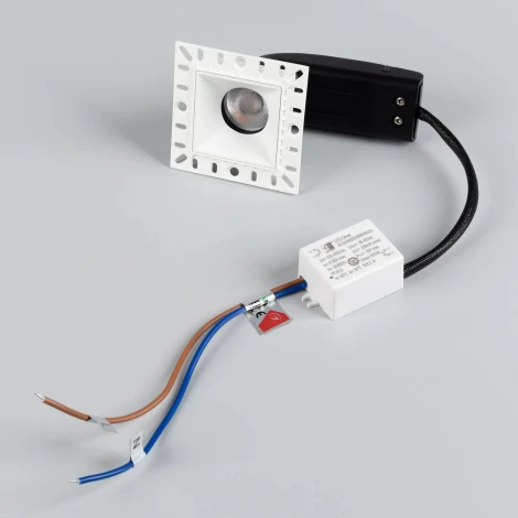 Встраиваемый точечный светильник под гипсокартон MS-RIALTO-TRIMLESS-S40x40-9W Warm3000 (WH, 36deg, 230V) (Arlight, IP20 Металл) 048325 (LED)