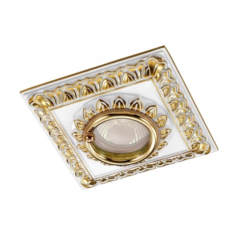 Встраиваемый точечный светильник Novotech Daisy 370047