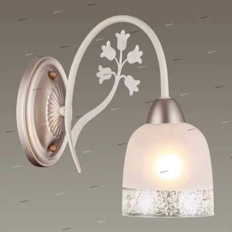 Бра Lumion Flavio 3619/1W