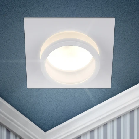 Встраиваемый точечный светильник ЭРА KL88 WH (12V)