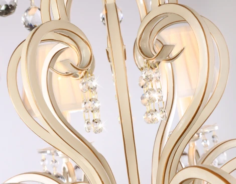 Подвесная люстра Ambrella Traditional TR4561 (220V, на цепи)