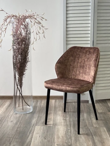 Стул M-City VENA, цвет FIESTA Шоколадный, велюр "антипальчиковый"/ черный каркас