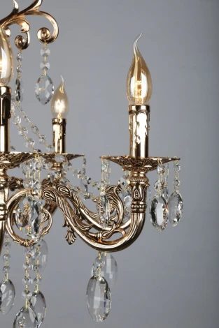 Подвесная люстра Omnilux Aosta OML-78903-08 (220V, на цепи, подсвечник, свеча)