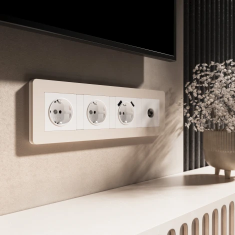 Рамка на 4 поста (айвори/белый, soft-touch) Werkel W0043066 (a067257)