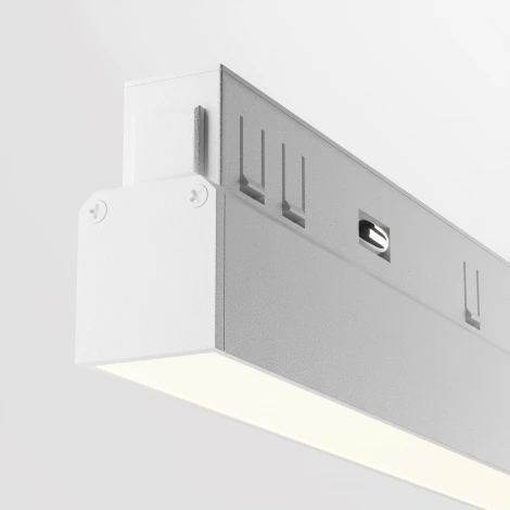 Трековый светильник магнитный 48V 12W Maytoni Basis TR030-4-12WTW-DD2-W (LED)