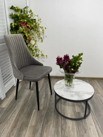 Обеденный стул M-City Руссо Premier 25 Серый, велюр/черный каркас