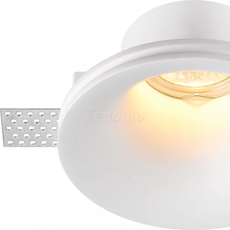 Встраиваемый точечный светильник под гипсокартон Novotech Yeso 370486 (220V)