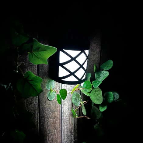 Светильник настенный на солнечной батарее. 6 светодиодов, 1*АА Ni-Mh аккумулятор в/к. IP44 Uniel USL-F-155/PM110 BRUSSEL