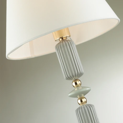 Интерьерная настольная лампа Odeon Light Candy 4861/1TA (220V, выключатель)