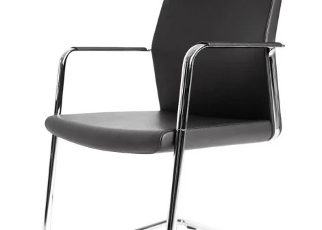 Кресло для посетителей MyTurn 21V Profim Натуральная кожа S-10