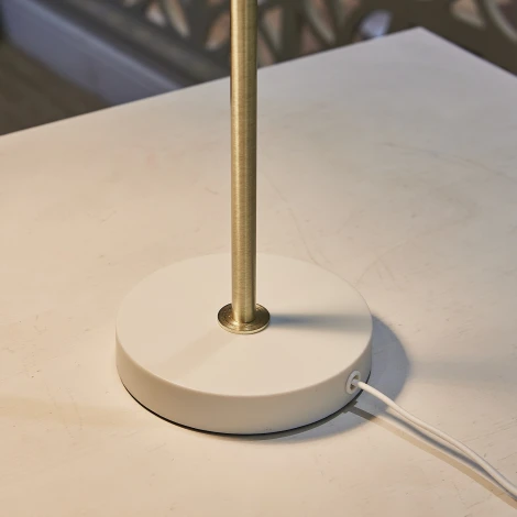 Настольная лампа Uniel UML-B700 E27 WHITE