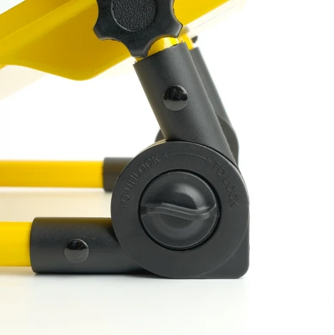 Светодиодный прожектор Feron LL-950 48675 переносной с зарядным устройством IP66 30W 6400K (220V)