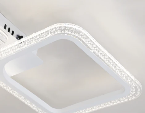 Потолочная люстра Ambrella ACRYLICA FA4281 (LED, 220V, пульт управления)