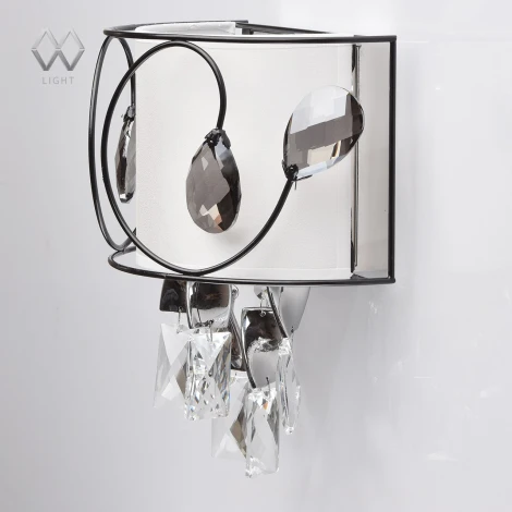 Настенный светильник MW-Light Жаклин 465024204
