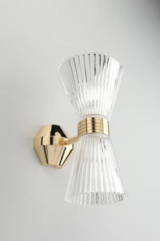 Бра Aployt Elinor APL.801.11.02 (220V)