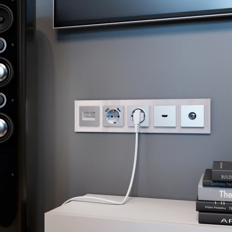 Рамка на 5 постов (дымчатый,стекло) W0051117 (a050898)