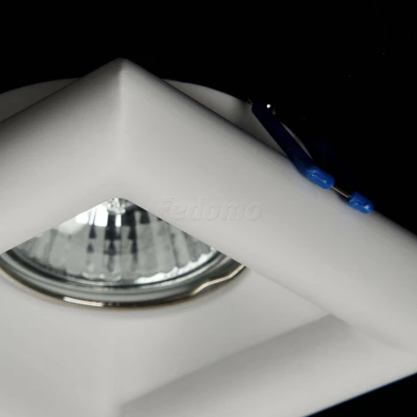 Встраиваемый точечный светильник Maytoni Gyps Modern DL007-1-01-W (220V)