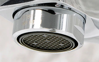 Смеситель Wasserkraft Rhin 4401 для ванны с душем