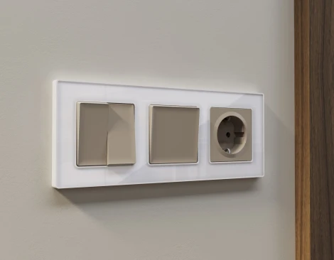 Рамка Ambrella Volt ALFA Arctic (Белый Стекло органическое) 3-ая AF580103