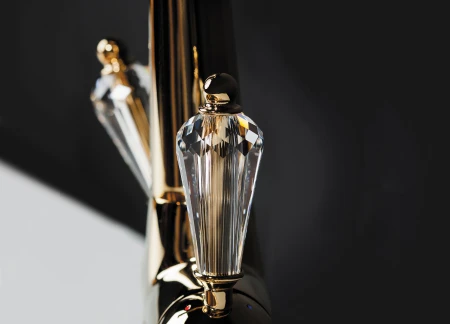 Смеситель Omoikiri Okinawa G для кухонной мойки