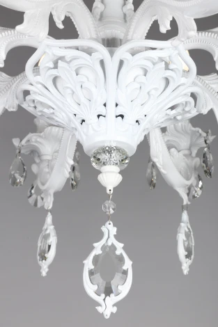 Подвесная люстра Omnilux Senis OML-74713-08 (220V, подвески, на цепи, подсвечник, свеча)