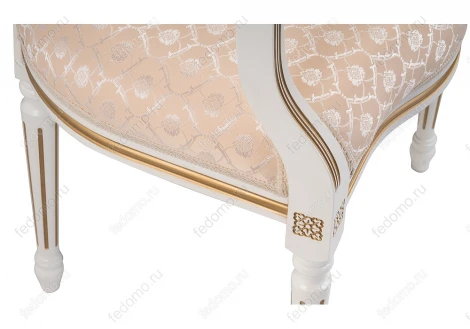 Кресло Woodville Данте молочный с золотой патиной 406095
