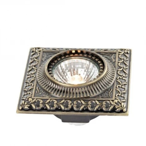 Встраиваемый точечный светильник L'Arte Luce Mezel L11551.86