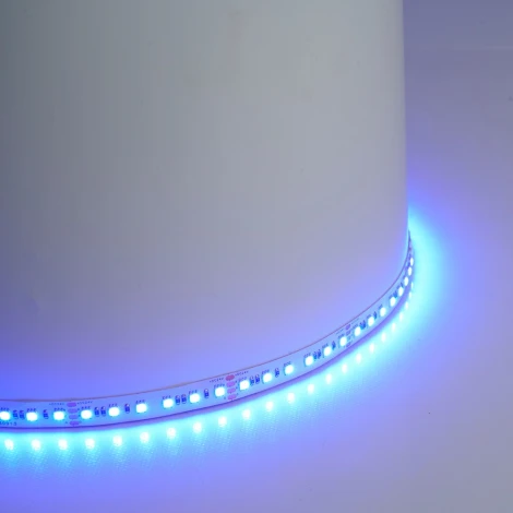 Светодиодная LED лента 120SMD(3535)/м 11Вт/м 24V RGB IP20 Feron LS501 51823