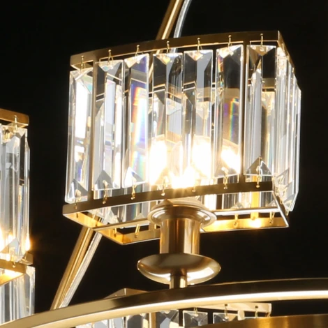 Потолочная люстра MW-Light Илвита 624010908